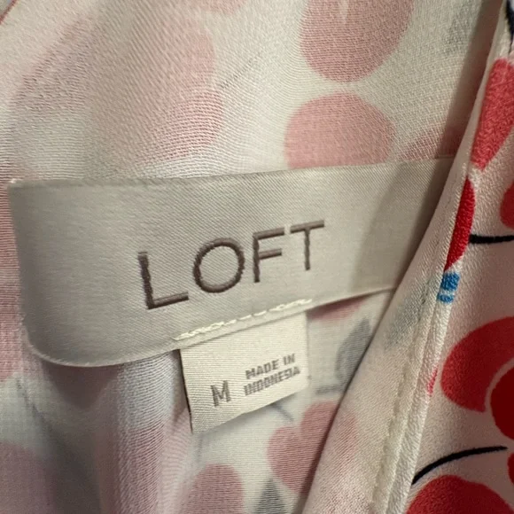 LOFT Red and Pink Floral Sleeveless Camisole - Picture 3 of 3